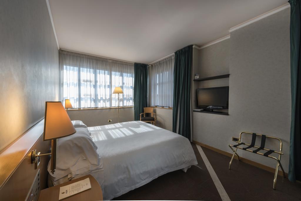 Caesar'S Hotel Cagliari Ngoại thất bức ảnh
